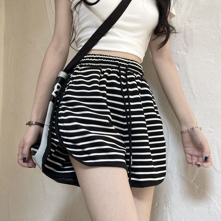 Casual Sports Shorts Women's Summer Korean Version Black And White Stripes Elastic Waist Wearing Hot Pants Factory Direct Foreign Trade Specification drawing