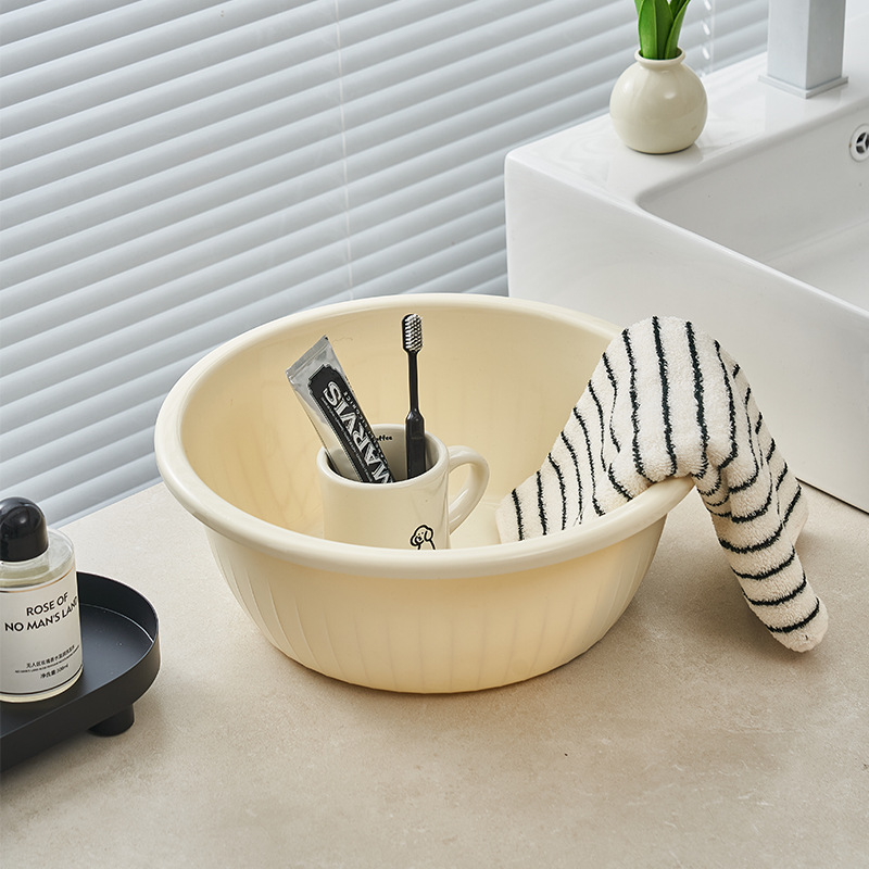 Ins-style plastic washbasin, thickened small size, adult laundry basin, household student and children's foot wash basin, dormitory washbasin Specification image