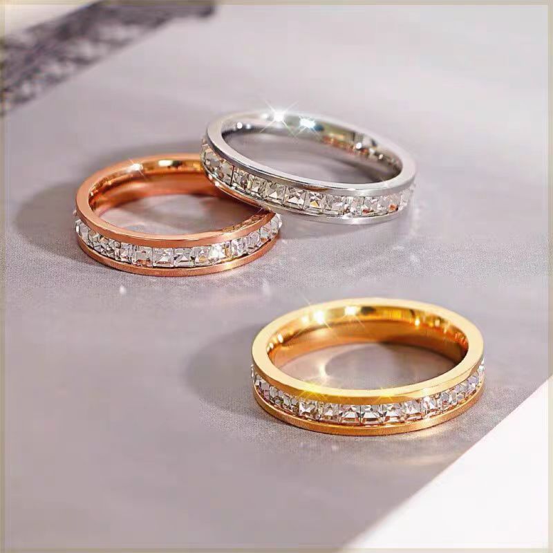 "Full sky Star ring, non-fading female ins couple rings, full diamond titanium steel zircon ring, stainless steel ring wholesale. Specification image