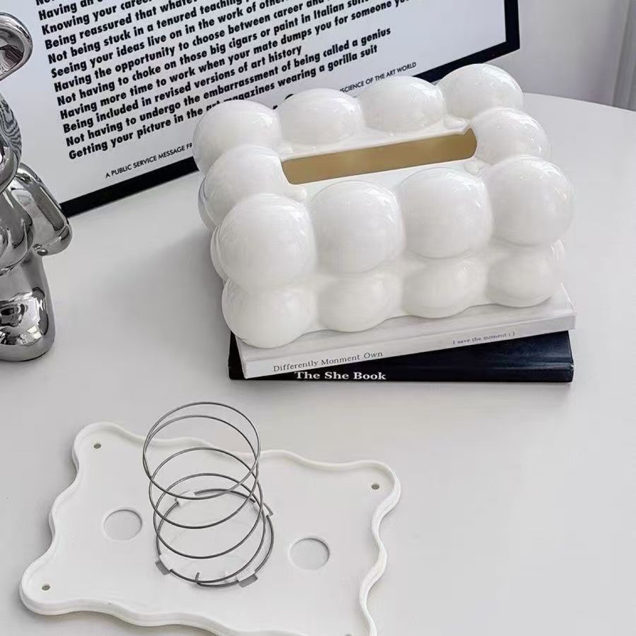 European-style cream-style cotton candy plastic tissue box, living room dining table napkin tissue box, tabletop decorative items details Picture