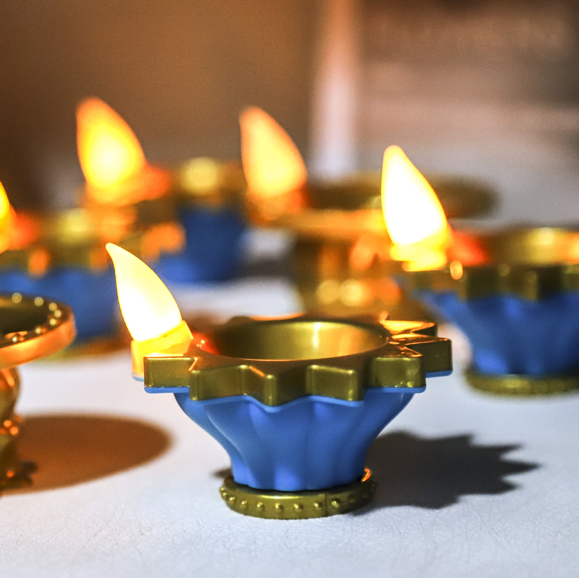 New simulation led candle light, Indian small oil lamp, floating candle, Diwali creative water decoration item Application Scenario