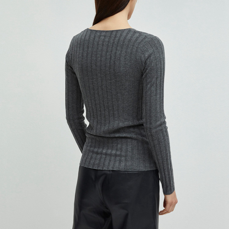 【 In Stock 】2022 Autumn and winter Silk cashmere semi-open-neck base top, slim-fit sweater, women's knitted sweater Application Scenario