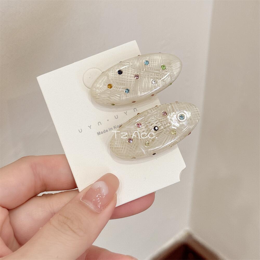 Acetic Acid Shijia Diamond Hair Clip, Little Fat clip, side bangs, one-line clip, duckbill-shaped hair clip, hair accessory, oval, high-end style new style Specification image