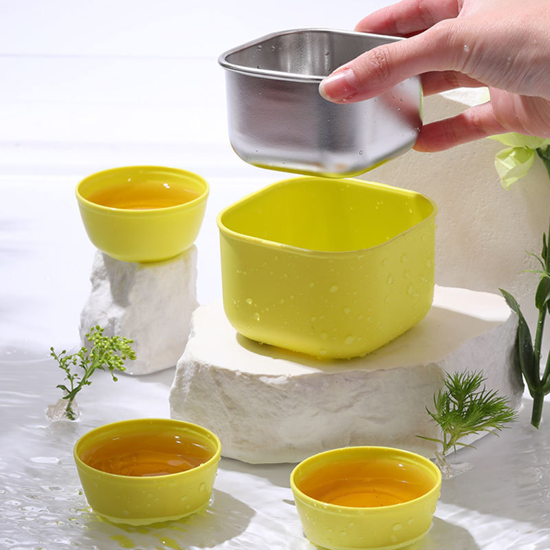 Outdoor camping tea drinking and brewing equipment set, travel portable kung Fu tea cup, portable travel tea set, stainless steel Application Scenario