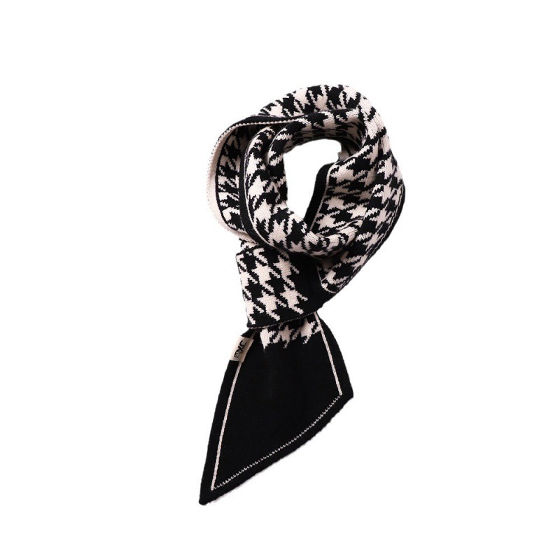 وشاح صغير وشاح صغير محك وشاح صغير، وهو وشاح صغير من الكوريتين ذو آذان صغيرة ضيقة، Item Picture