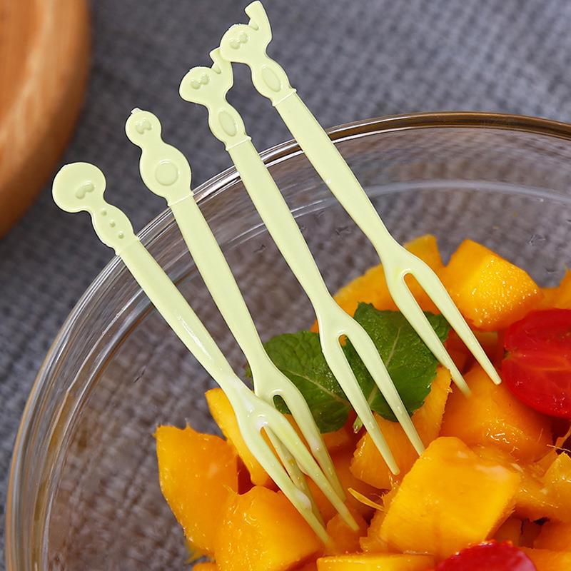 Creative thickened fruit fork disposable dessert Western food signature household plastic cake dessert fruit fork box Specification drawing
