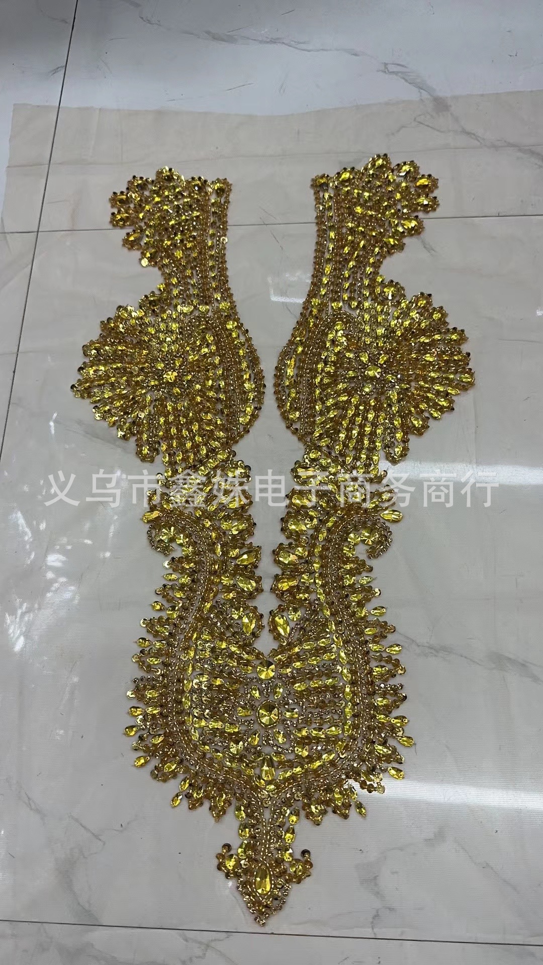 Sexy deep V-neck AB luxurious and shiny 2023 autumn new style banquet elegant heavy industry wedding dress accessories Item Picture
