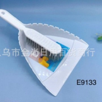 Book desk cleaning, plastic waste forklift, mini dustpan, broom, small broom handle set, household handheld small dustpan
