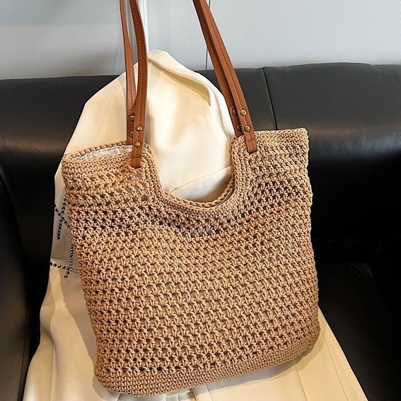 2025 New straw woven women's bag, factory fresh and clean vacation crochet bag, large capacity tote bag, beach bag details Picture