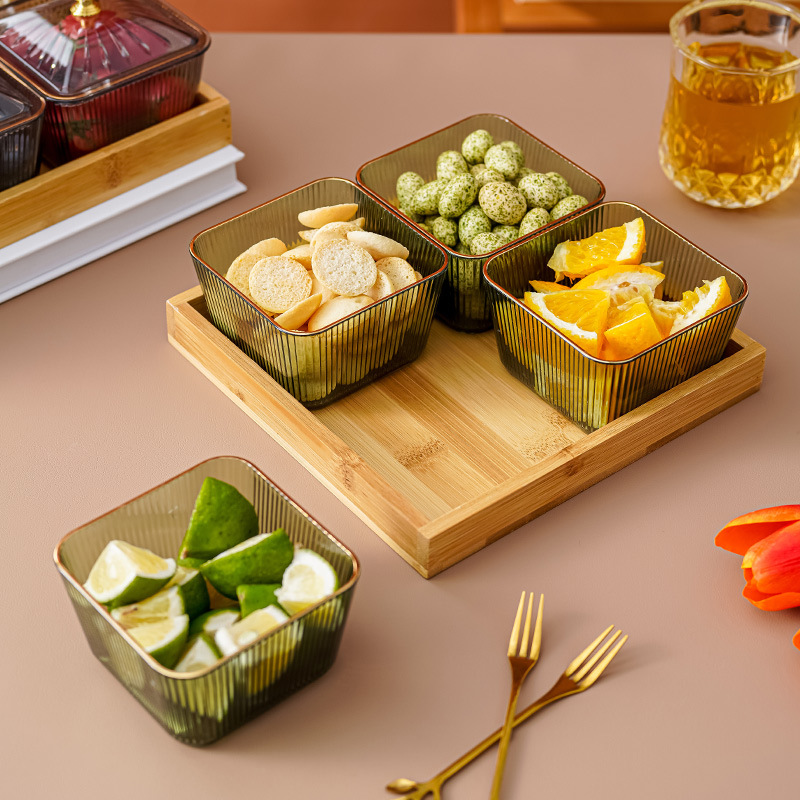 Light luxury fruit plate, glass creative compartments, dried fruit plate, home living room coffee table, candy and snack plate, bar snack plate, golden castle vase, golden castle vase details Picture