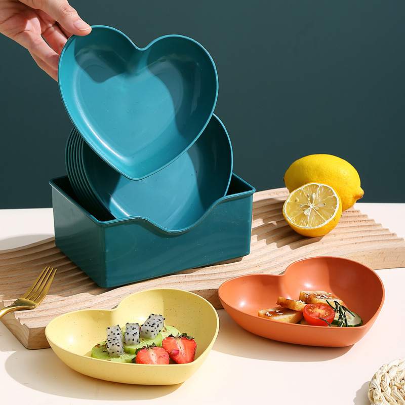 Cross-border Amazon wheat Straw plate ins high appearance level Heart bone spitting plate Fruit salad dessert plate cutlery Application Scenario