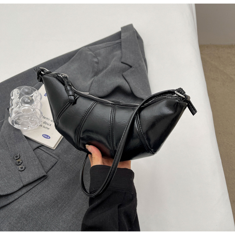 跨境外贸牛角包女包新款潮简约时尚斜挎饺子包百搭单肩箱包皮具男士手提包详情36