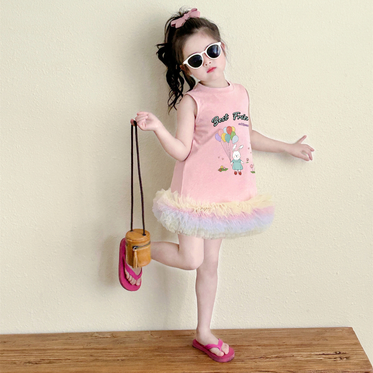 Niña color hilo patchwork princesa vestido verano 2024 nuevo dulce dulce bebé dibujos animados camiseta falda details Picture