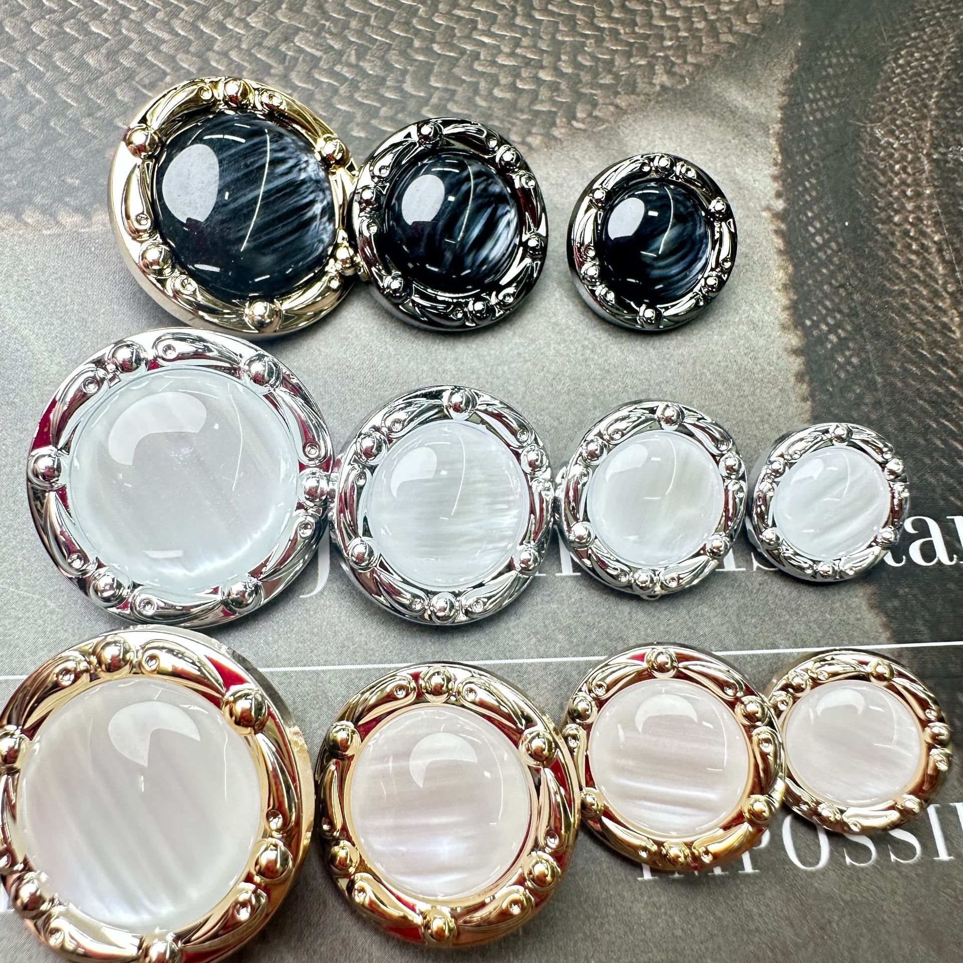 High-end round pearl button chanel-style pajamas, cardigan buttons, cashmere coat, sweater and jacket buttons