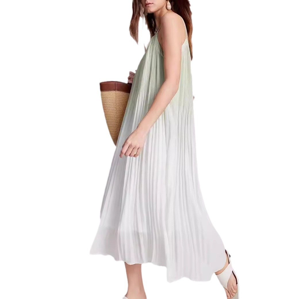 ELLE French seaside resort style gradient halter dress for women 2024 Summer new long sleeveless wave dress Item Picture