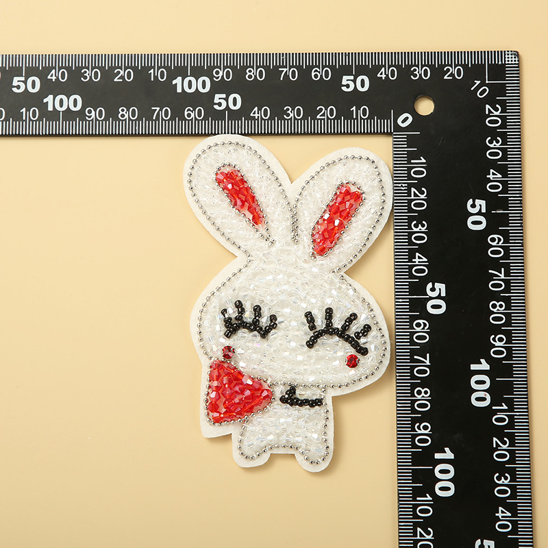 Handmade Beaded Cartoon Rabbit Big White Rabbit Cloth Paste Clothing Shoes And Hats Accessories Diy Accessories Luggage Accessories Specification drawing