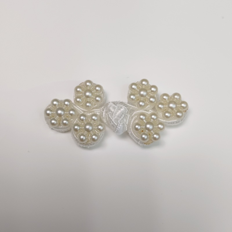 In stock, there are small chanel-style coats, dresses, oversized dress buttons, webbed braid buttons, shoes and diy accessories Item Picture