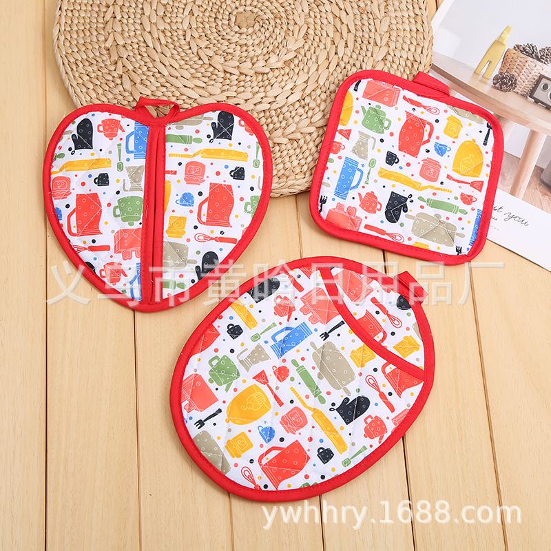 【LOVELY HOME】 Manufacturers direct print microwave gloves Kitchen heat insulation mat Love heat insulation gloves oval heat insulation mat details Picture