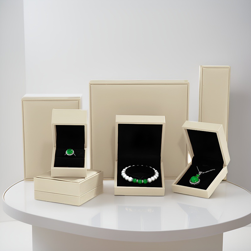 首饰包装实物图