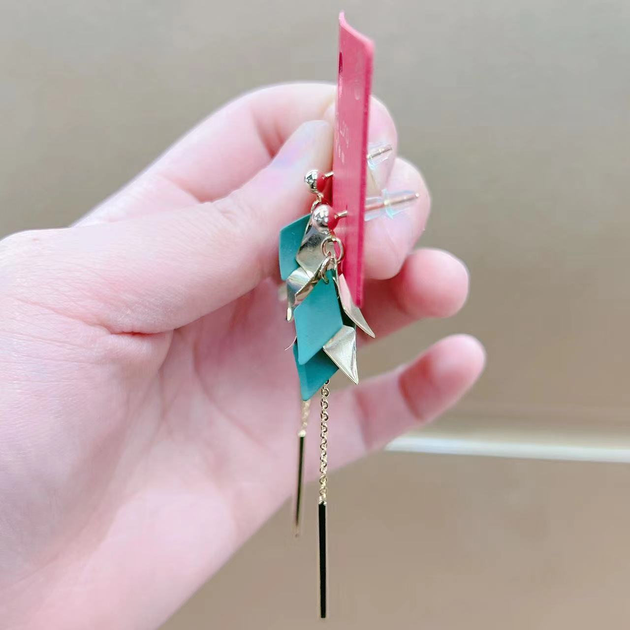【 Silver Needle 】 Chinese Style green flower Silver needle tassel summer style women's earrings, a hot bestseller in live-streaming by Internet celebrities Application Scenario