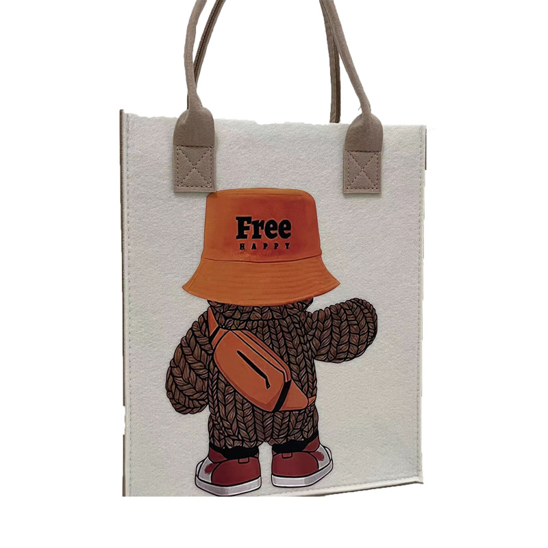 New handbag, women's handbag, hand-held bag, large capacity, open, fashionable felt shopping bag, bear gift Application Scenario