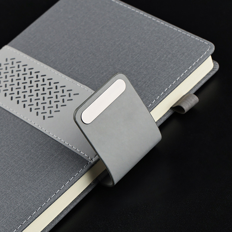 Customized a5 thick notebooks with creative magnetic fasteners, high appearance level, handbooks, notepads, gift boxes, stationery wholesale Application Scenario
