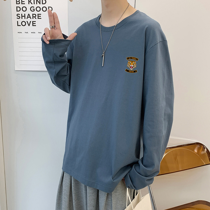 A stylish and trendy brand, a versatile pure cotton long-sleeved sweatshirt for men's early autumn, featuring a cool round neck details Picture