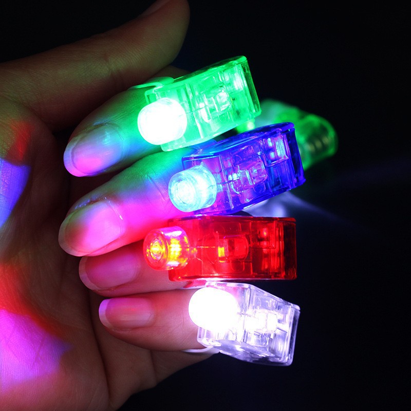 卡通手指投影灯手指灯戒指灯 LED摆地摊热卖货源儿童发光玩具批发