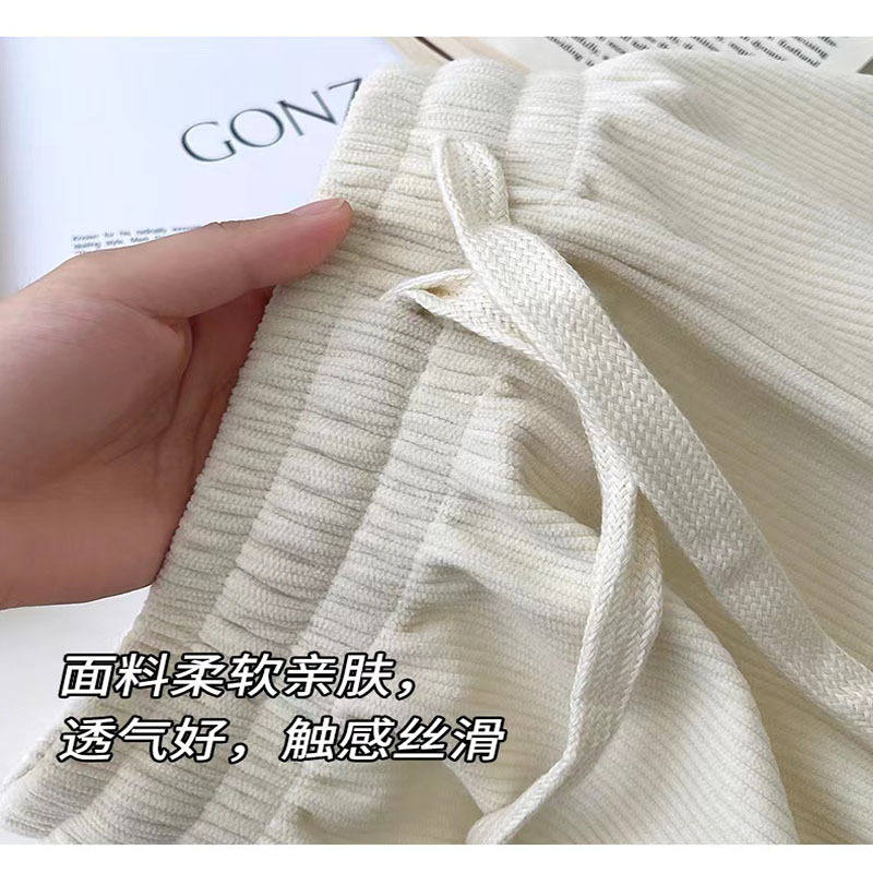 秋冬灯芯绒阔细节图