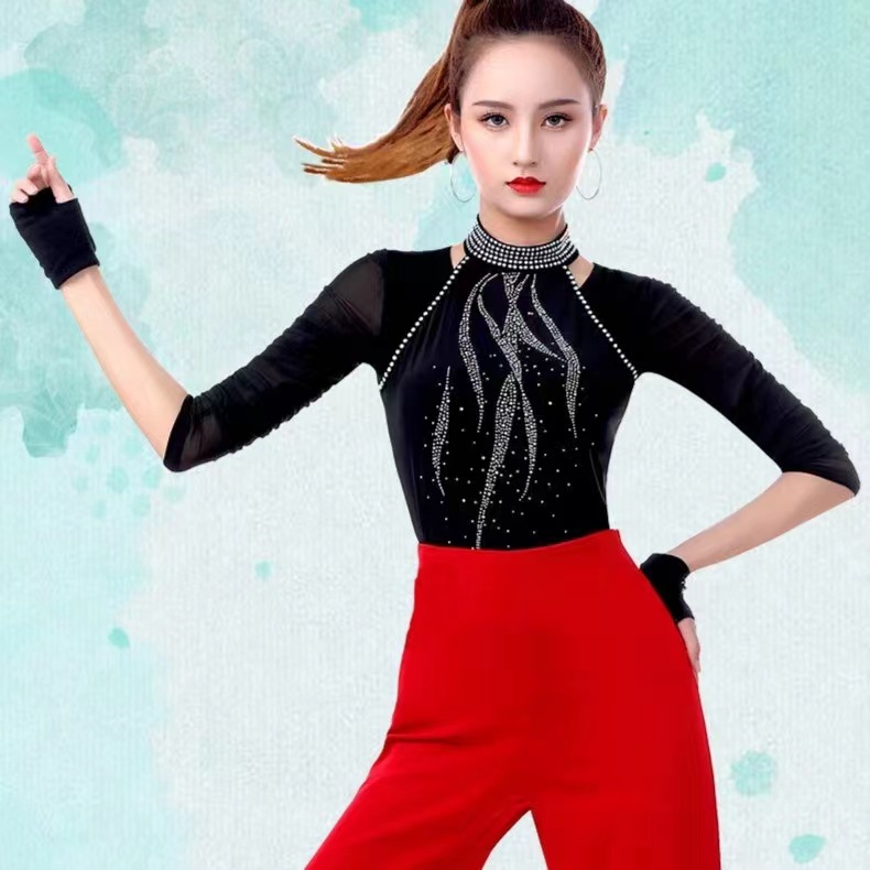 Woolen Sweater Front Hot Picture Typesetting Processing Costume White Ab Color Hot Drill Pattern Wicker Stage Clothes Sticker Application Scenario