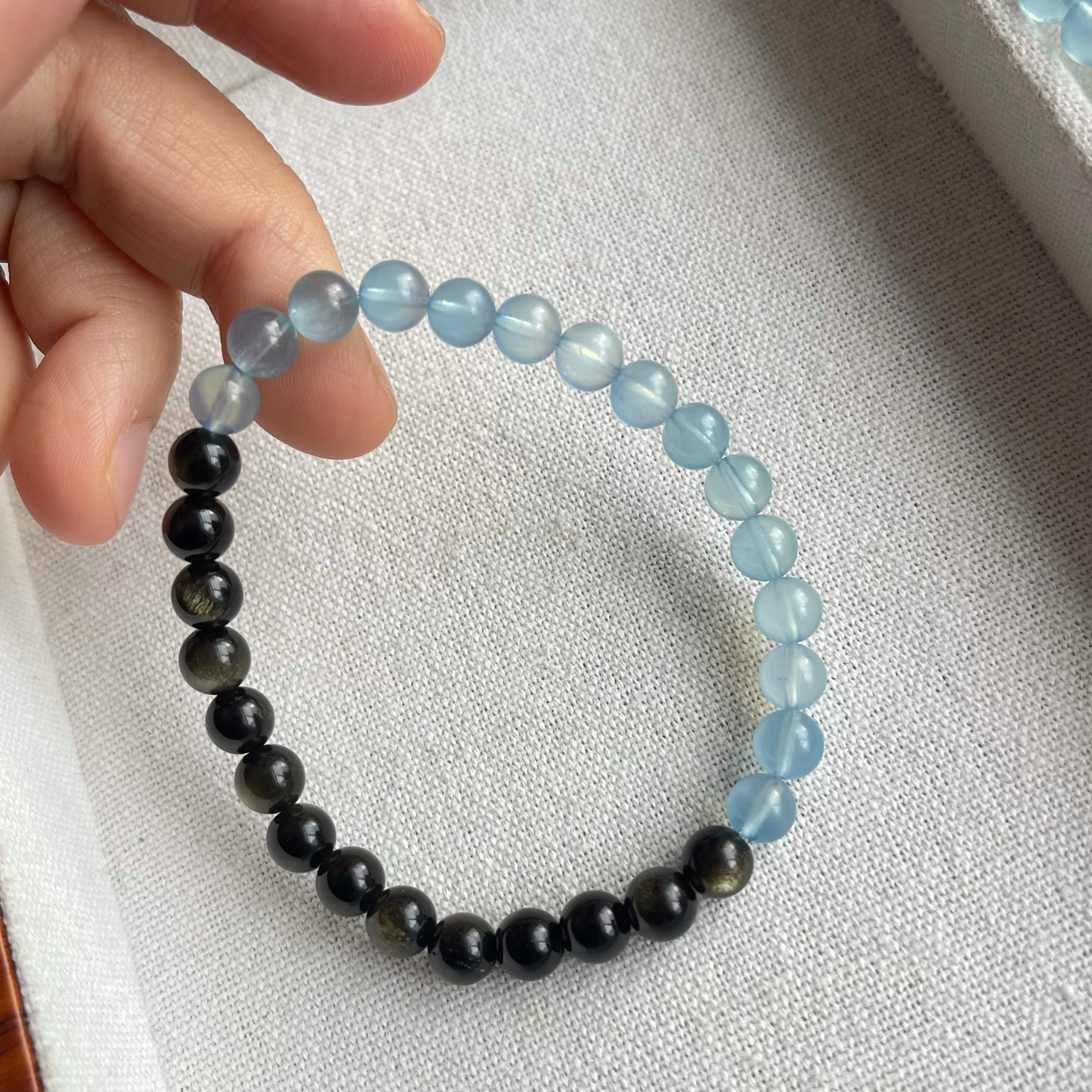 黑曜石海蓝宝手串男女士同款本命年招财佛珠天然水晶情侣手链详情2