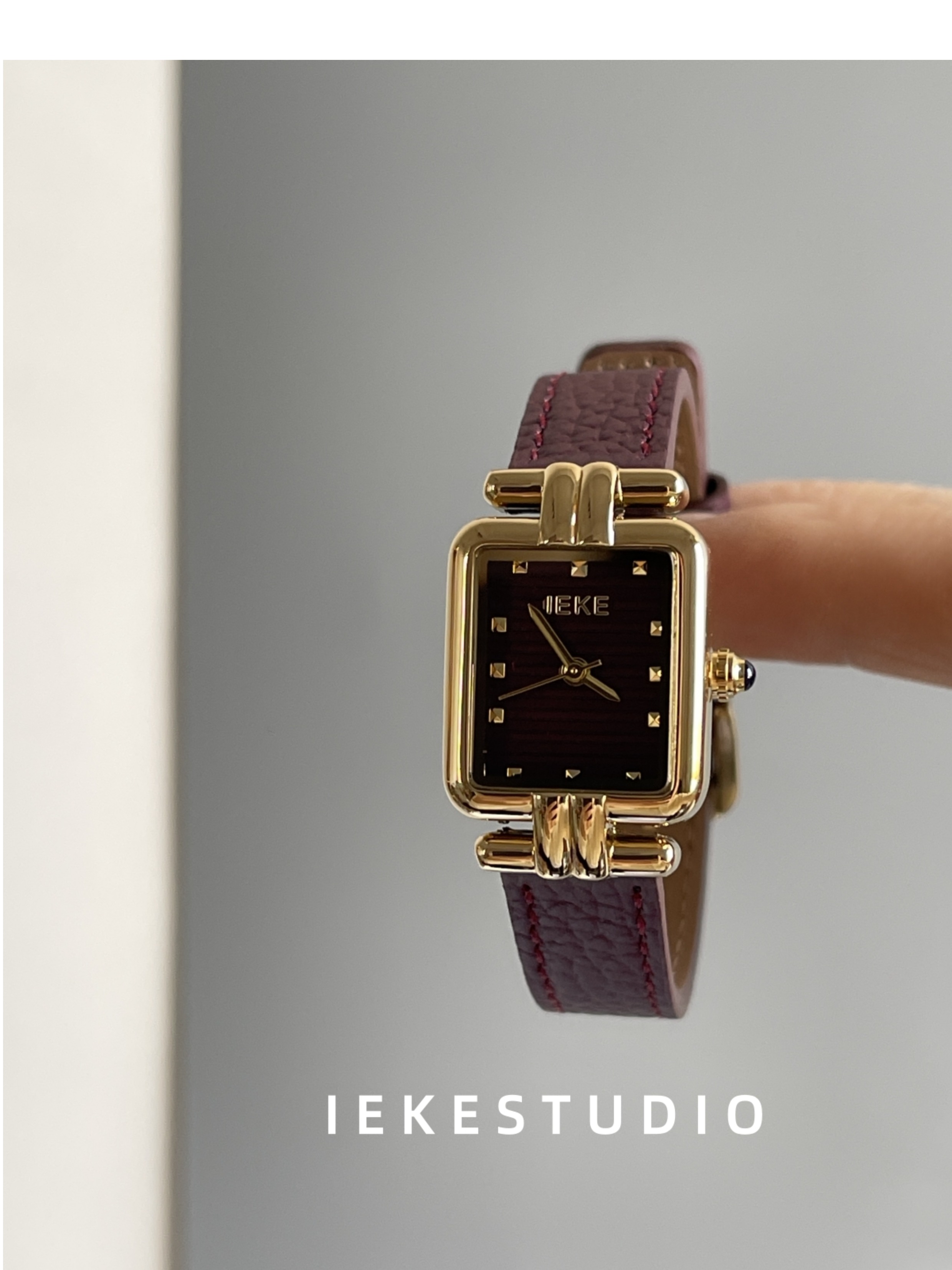 IEKE 中古风高级感时尚气质女士手表时髦复古vintage精致石英表详情24