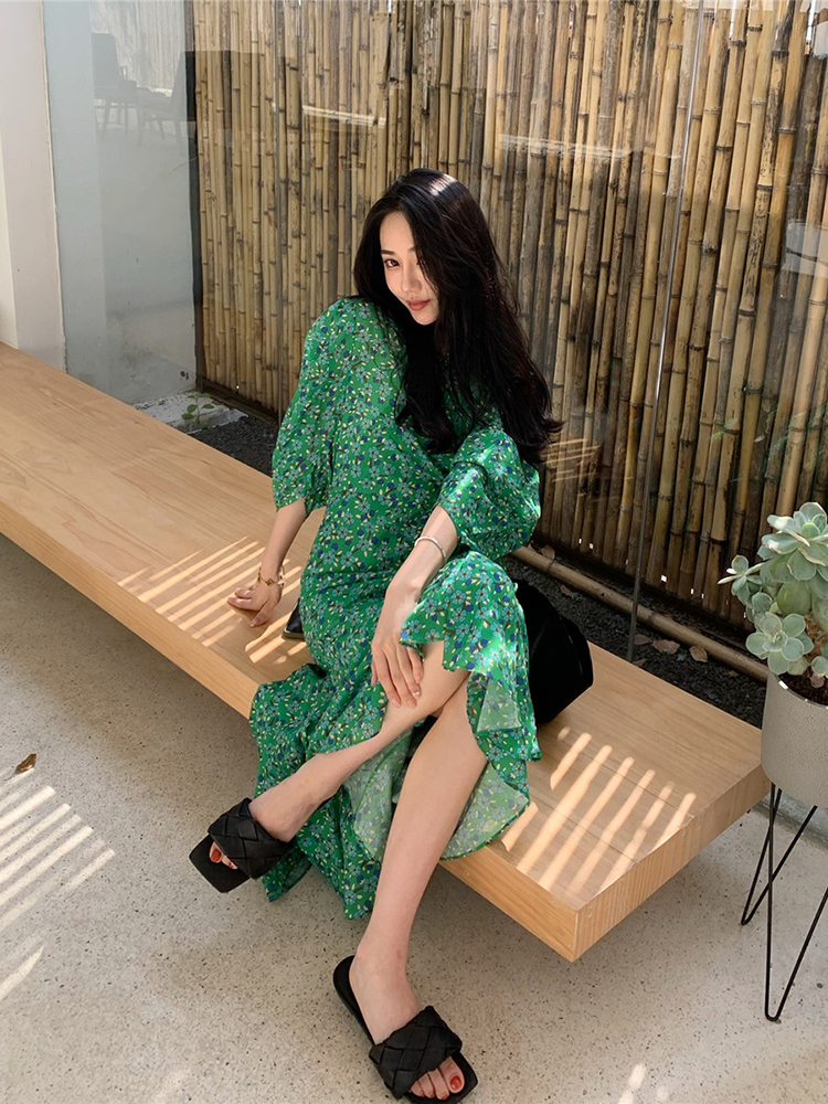 Sanya travel clothes, beach skirts, super fairy-like seaside vacation skirts, Korean slimming one-piece printed fishtail long skirts Specification image