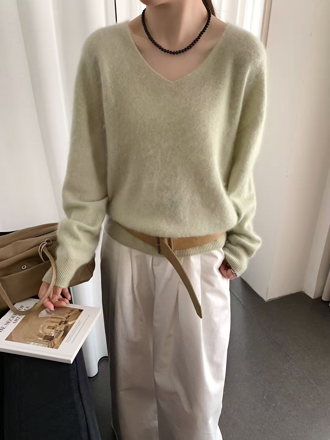 羊绒拉毛韩系温柔风时尚宽松显瘦V领套头亲肤软糯针织衫毛衣上衣详情16