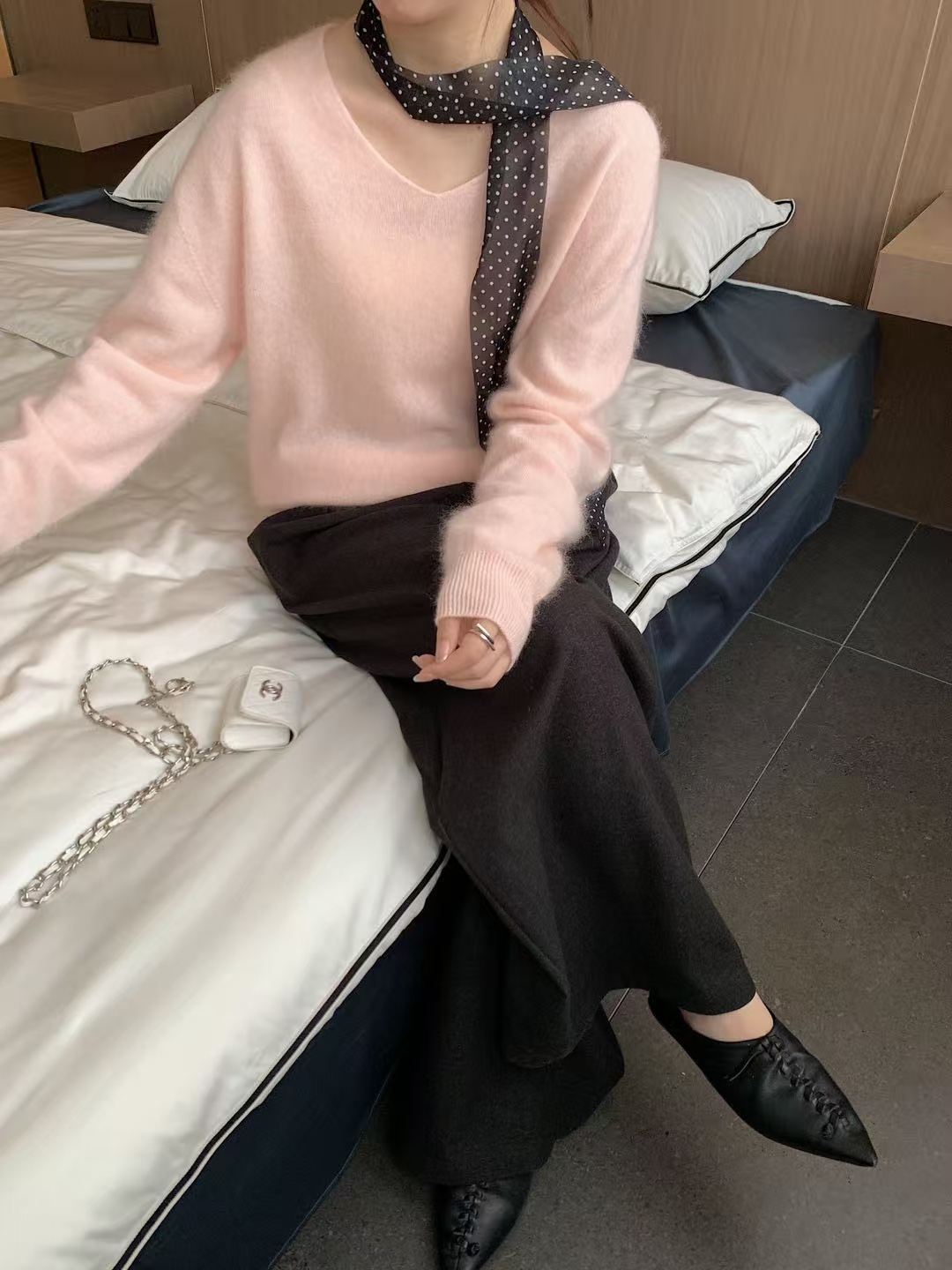 羊绒拉毛韩系温柔风时尚宽松显瘦V领套头亲肤软糯针织衫毛衣上衣详情14
