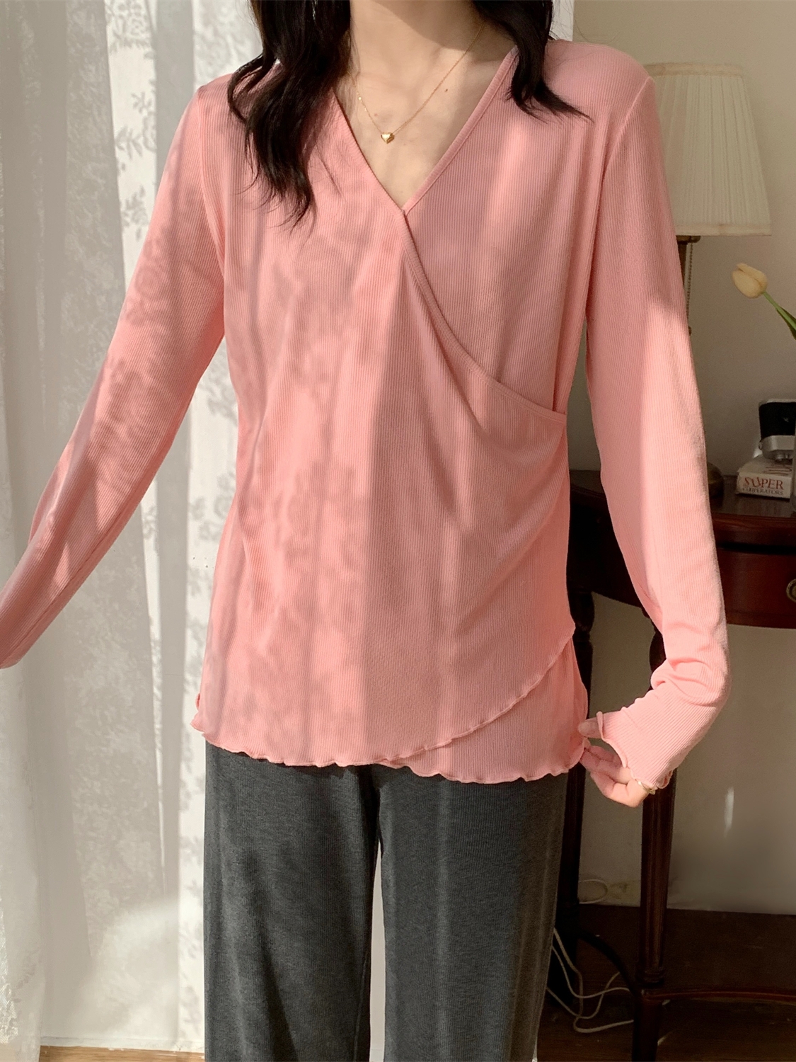 Summer solid-color thin modal cotton postpartum wear, ice silk cotton comfortable summer breastfeeding pajamas for postpartum women 56 months old Item Picture