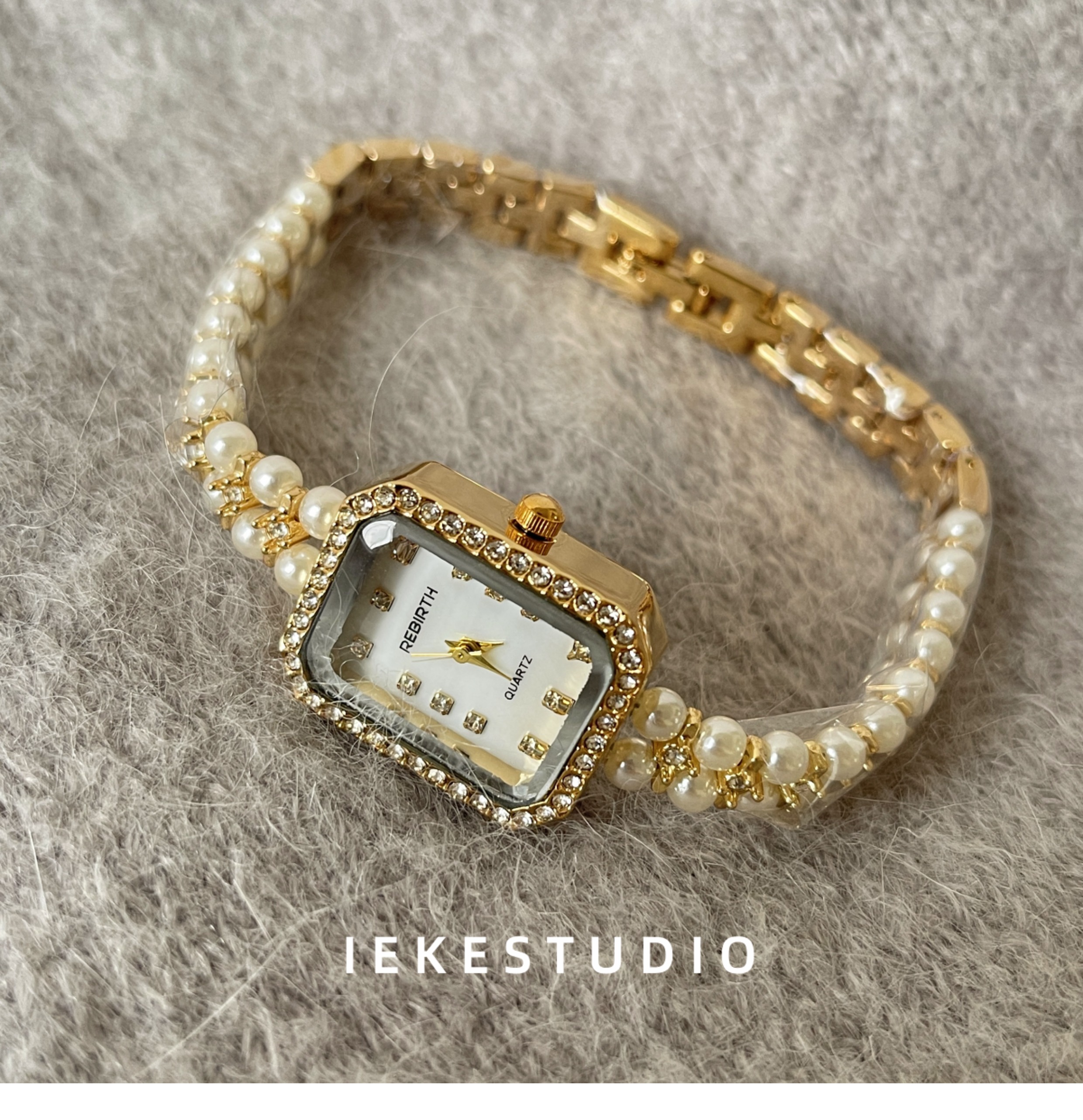 IEKE 中古风高级感时尚气质女士手表时髦复古vintage精致石英表详情3