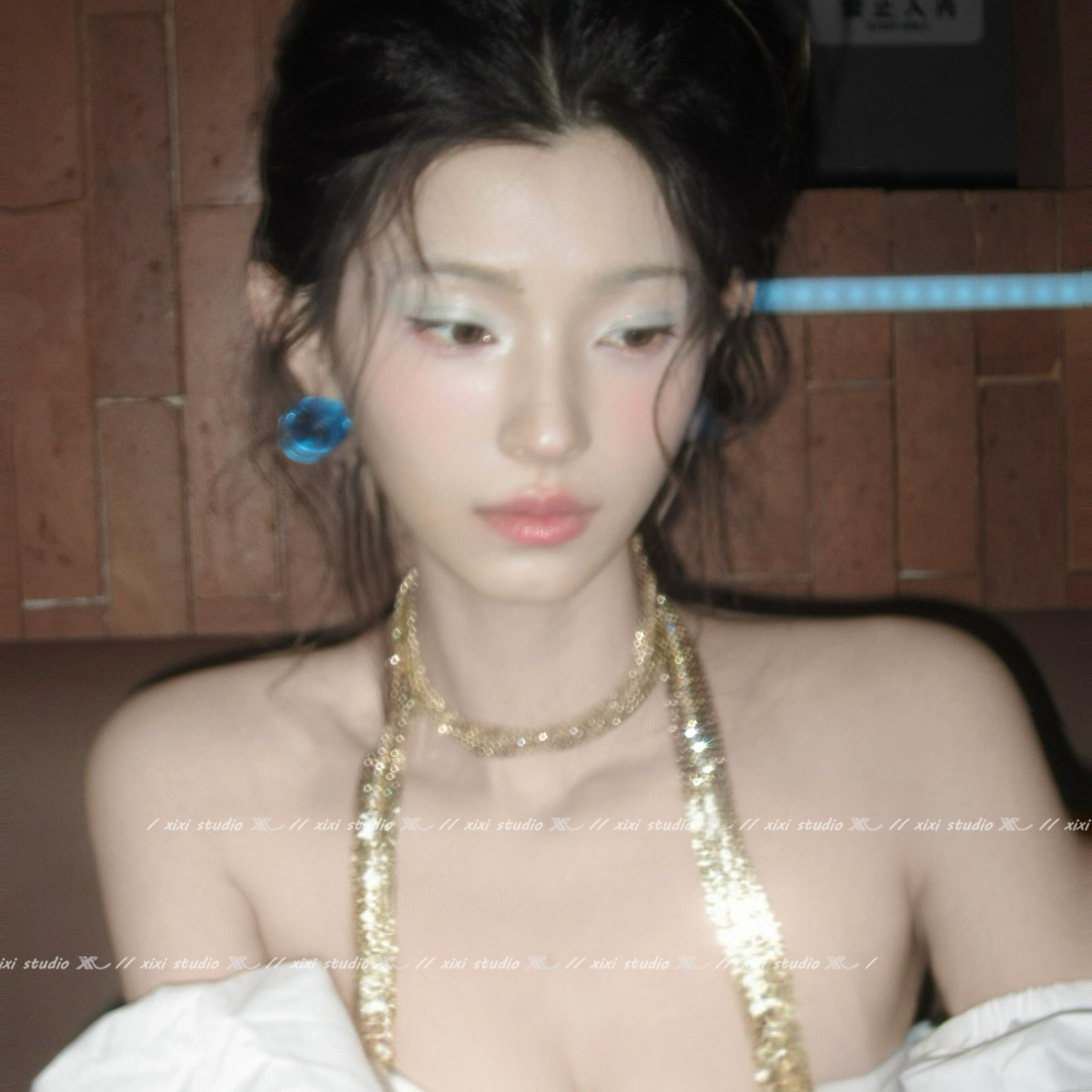 超闪辣妹亮片丝巾气质细长条飘带领巾氛围感拍照颈饰个性新品配饰详情4