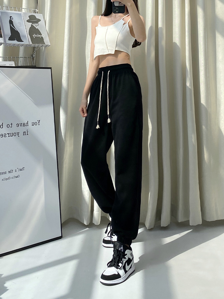The new summer grey sportswear pants for women, spring and autumn in South Korea, ins loose tight-fitting pants, high-waisted and drape casual sweatpants trend details Picture