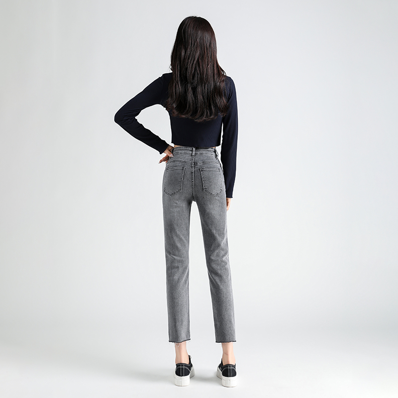 Smoke-gray straight-leg jeans for women, high-waisted 2022 summer new style, fringed nine-inch pants, slimming stretch cigarette tube pants Application Scenario