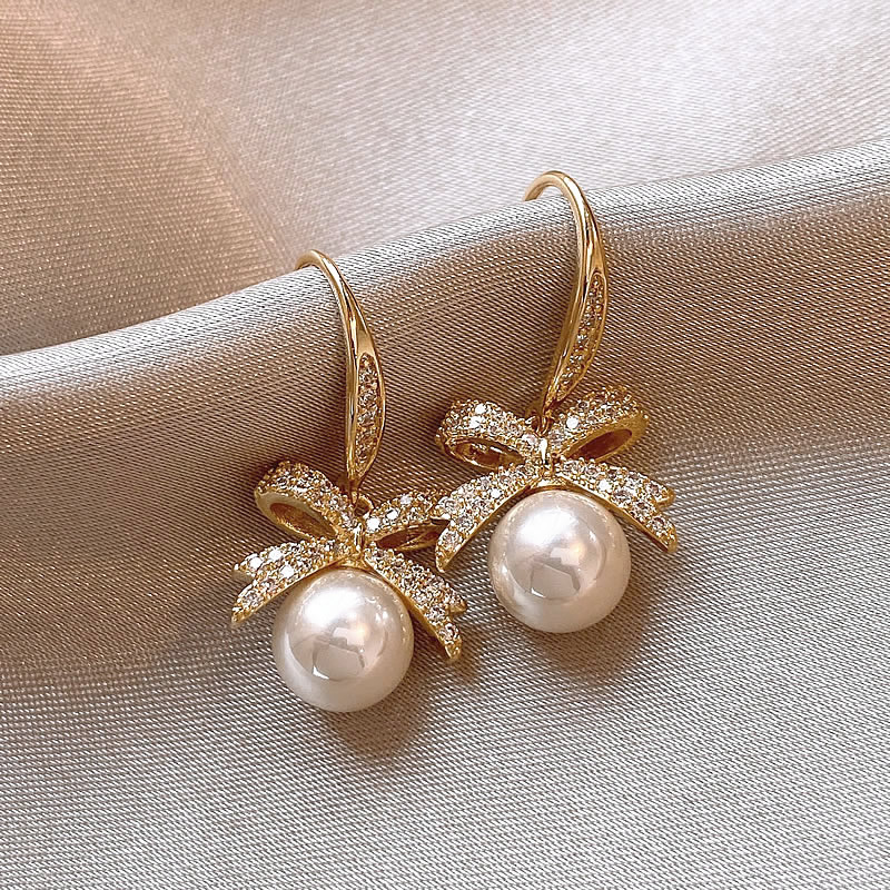 蝴蝶结珍珠吊坠耳环女2025新款欧美轻奢高级感耳坠女气质耳钉耳饰详情5