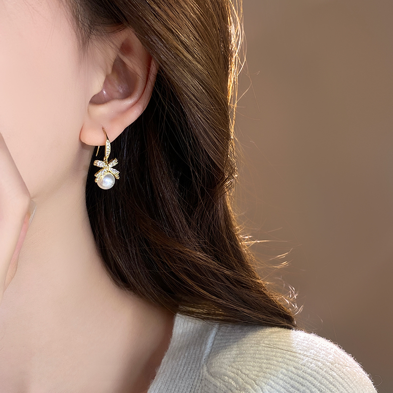 蝴蝶结珍珠吊坠耳环女2025新款欧美轻奢高级感耳坠女气质耳钉耳饰详情6