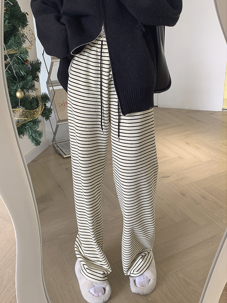 春季2023新款宽松显瘦直筒阔腿裤杏色高腰条纹垂感休闲裤女裤子潮