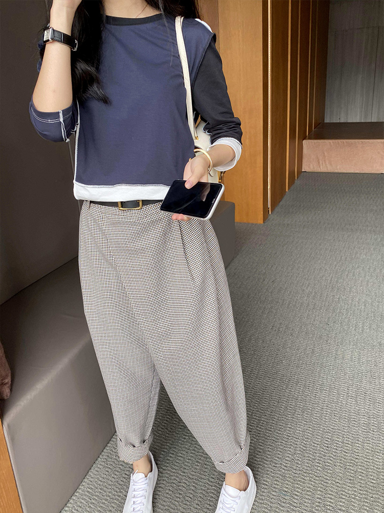 High-waisted, petite, retro checkered conical suit pants for women in the 2022 autumn, with a loose 9-inch Harem design details Picture