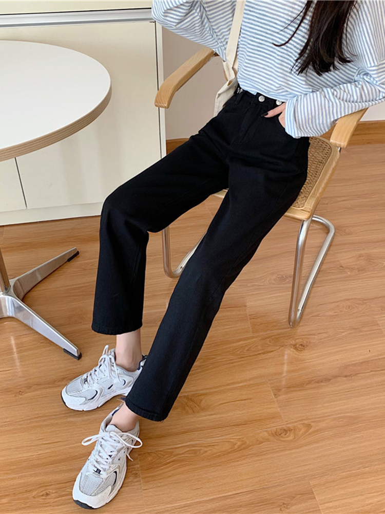 Pear-shaped figure jeans for children's autumn design sense, small and trendy black high-waisted straight-leg loose wide-leg pants Application Scenario