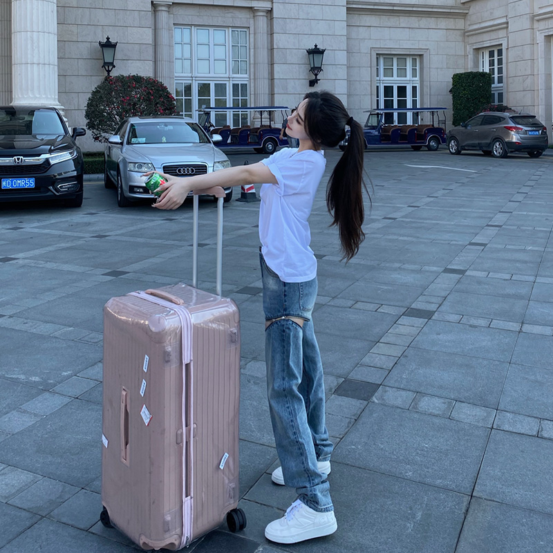 Detachable zipper jeans for women's summer, new straight-leg high-waisted denim shorts, personalized design, two-piece women's pants Application Scenario