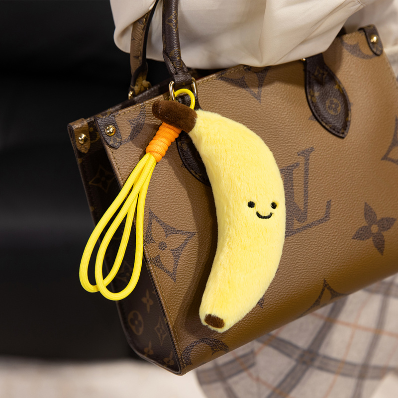 Plush pendants, simulated fruit dolls, cute smiling tomatoes, plush toy bags, hanging decorations, creative toys wholesale pic 19