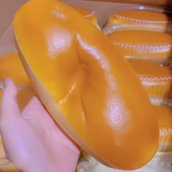 慢回弹芝士蛋糕粘粘吸手指超级软慢仿真蛋糕面包香味玩具解压发泄详情3