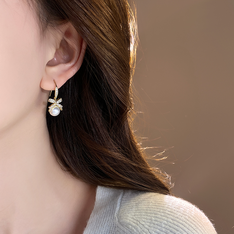 蝴蝶结珍珠吊坠耳环女2025新款欧美轻奢高级感耳坠女气质耳钉耳饰详情4