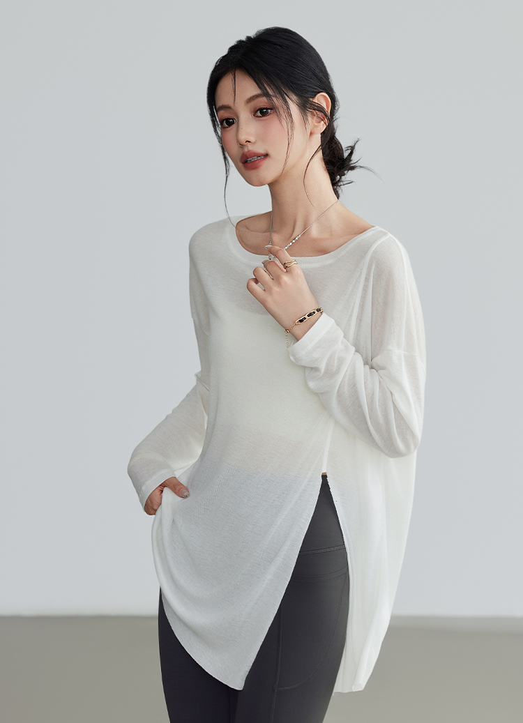 This autumn and winter fitness training suit for sports ladies is a high-end yoga base layer shirt that can be worn as an outer garment to display props pic 7